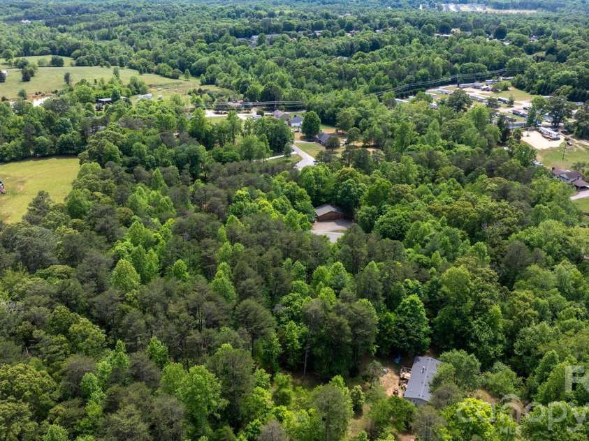 4586 Charlotte Street, Conover, NC 28613.  MLS# CAR4337899, YatesRealty ID 26736. 
