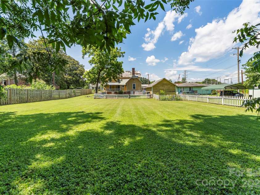 202 Central Avenue, Catawba, NC 28609.  MLS# CAR4277825, YatesRealty ID 26737. 