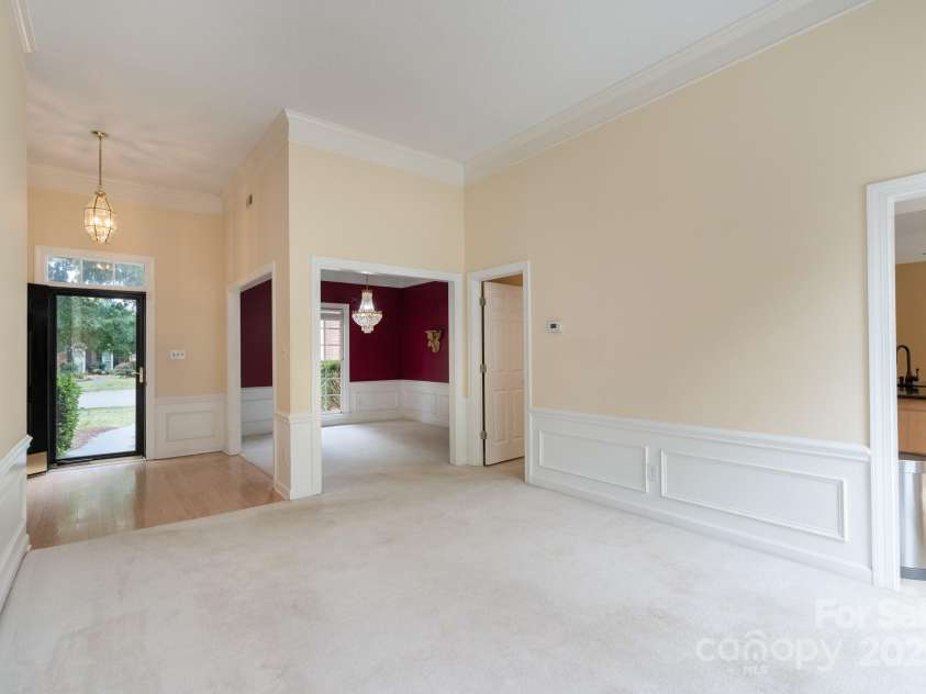 10511 Pullengreen Drive, Charlotte, NC 28277.  MLS# CAR4278829, YatesRealty ID 26738. 