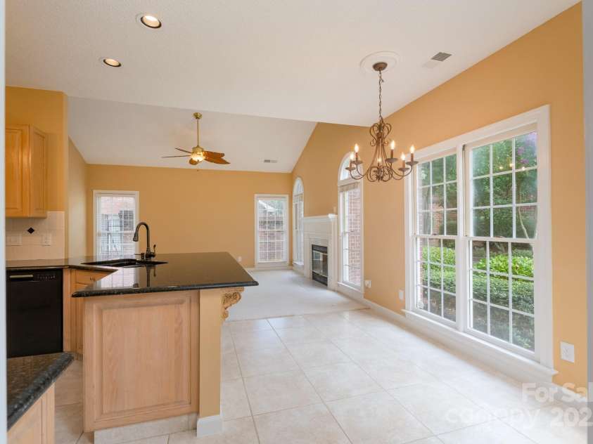 10511 Pullengreen Drive, Charlotte, NC 28277.  MLS# CAR4278829, YatesRealty ID 26738. 