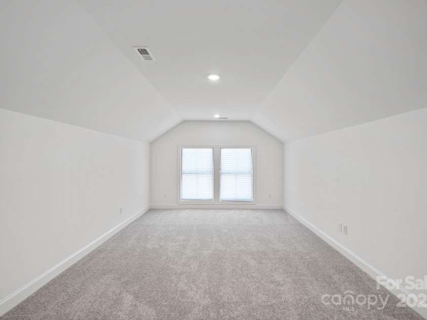 218 Alenda Lux Circle, Mooresville, NC 28115.  MLS# CAR4235396, YatesRealty ID 26739. BONUS ROOM ON UPPER LEVEL