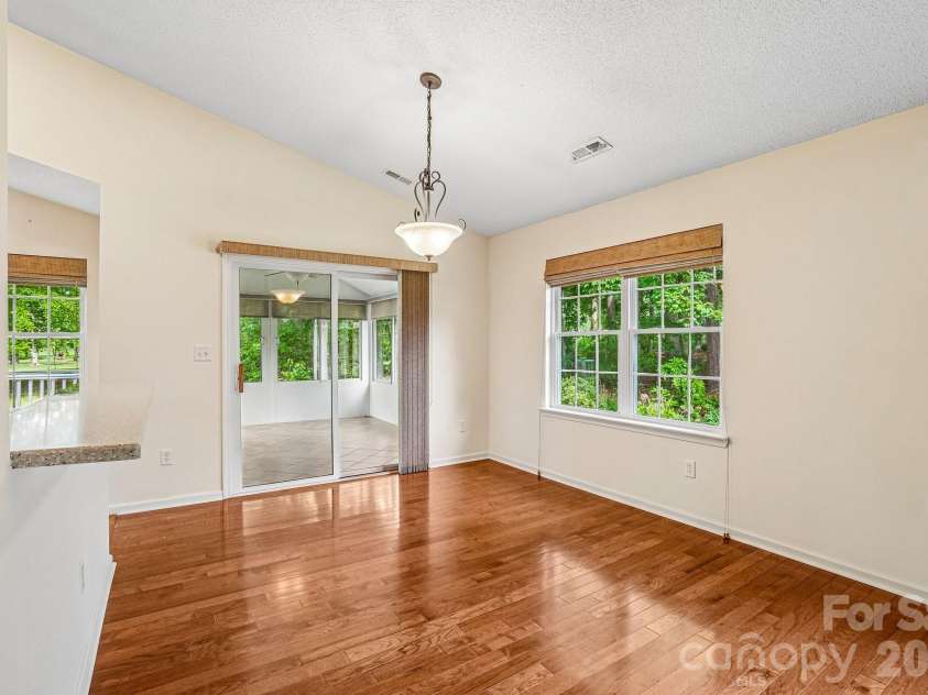263 Fairway View Drive, Etowah, NC 28729.  MLS# CAR4387888, YatesRealty ID 26739. 