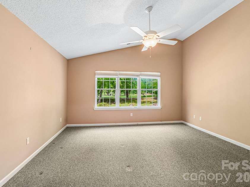 263 Fairway View Drive, Etowah, NC 28729.  MLS# CAR4387888, YatesRealty ID 26739. 