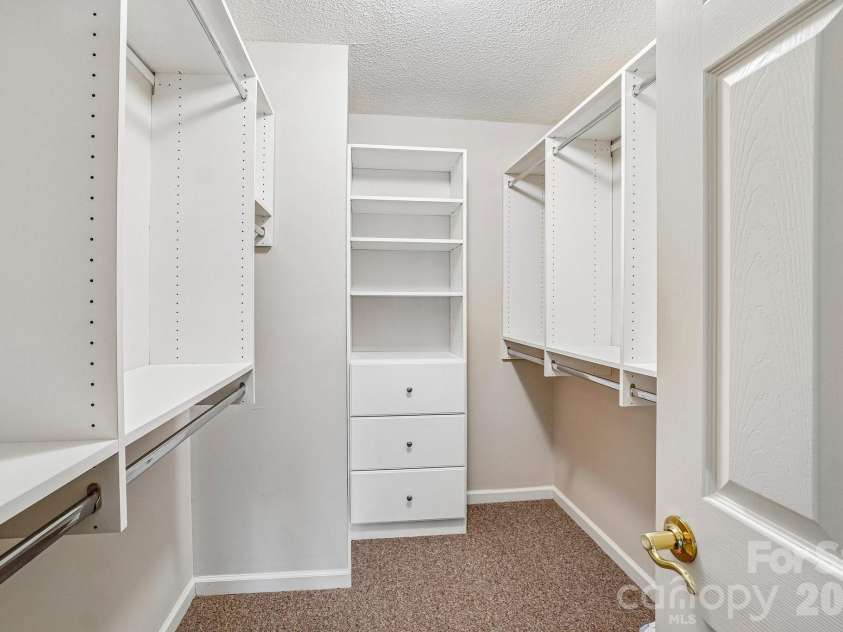 263 Fairway View Drive, Etowah, NC 28729.  MLS# CAR4387888, YatesRealty ID 26739. 