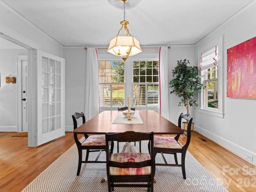 1207 Buchanan Street, Charlotte, NC 28203.  MLS# CAR4335653, YatesRealty ID 2674. Dining Room  
