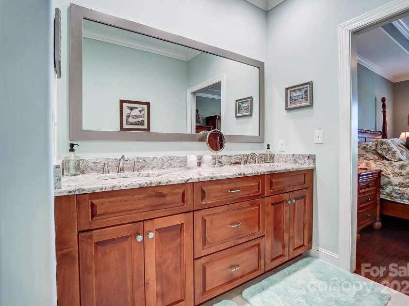 8146 Viscount Court, Denver, NC 28037.  MLS# CAR4232658, YatesRealty ID 26740. 