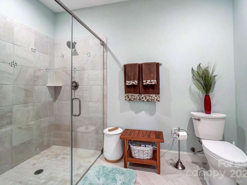 8146 Viscount Court, Denver, NC 28037.  MLS# CAR4232658, YatesRealty ID 26740. 