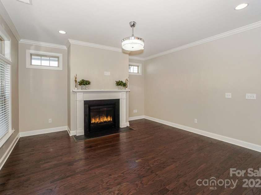 14917 Dewpoint Place, Huntersville, NC 28078.  MLS# CAR4243875, YatesRealty ID 26741. 