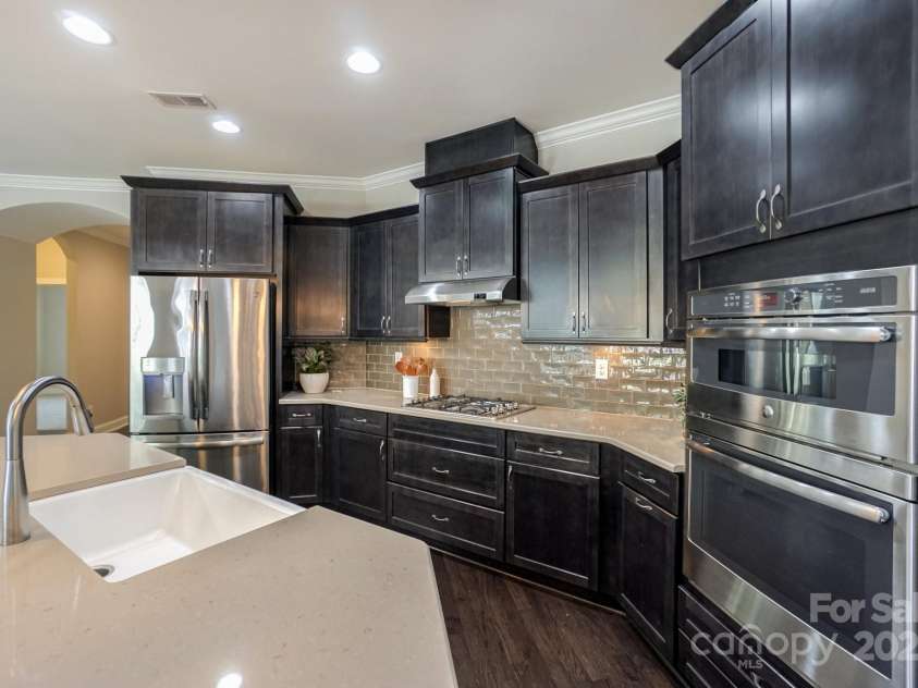 14917 Dewpoint Place, Huntersville, NC 28078.  MLS# CAR4243875, YatesRealty ID 26741. 