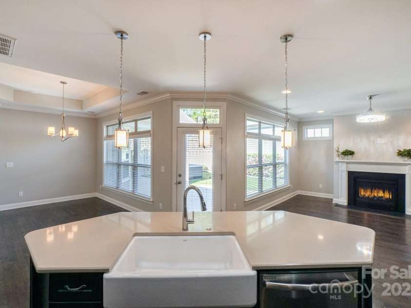 14917 Dewpoint Place, Huntersville, NC 28078.  MLS# CAR4243875, YatesRealty ID 26741. 