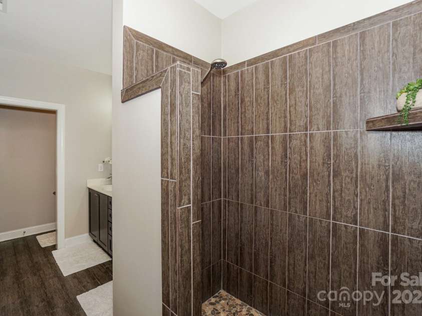 14917 Dewpoint Place, Huntersville, NC 28078.  MLS# CAR4243875, YatesRealty ID 26741. 