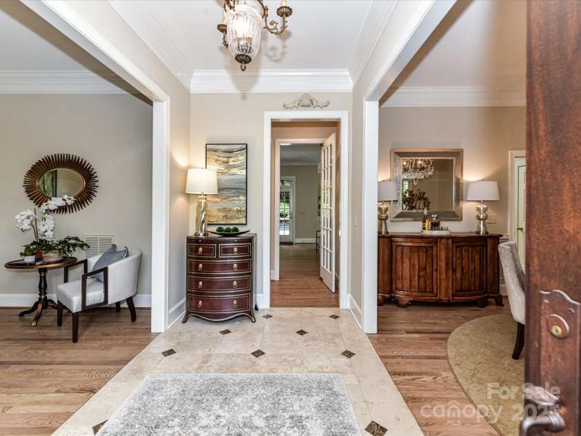 14650 Trading Path Way, Charlotte, NC 28277.  MLS# CAR4249159, YatesRealty ID 26743. Foyer w/hardwood floors refinished Red Oak in Weather Oak Stain