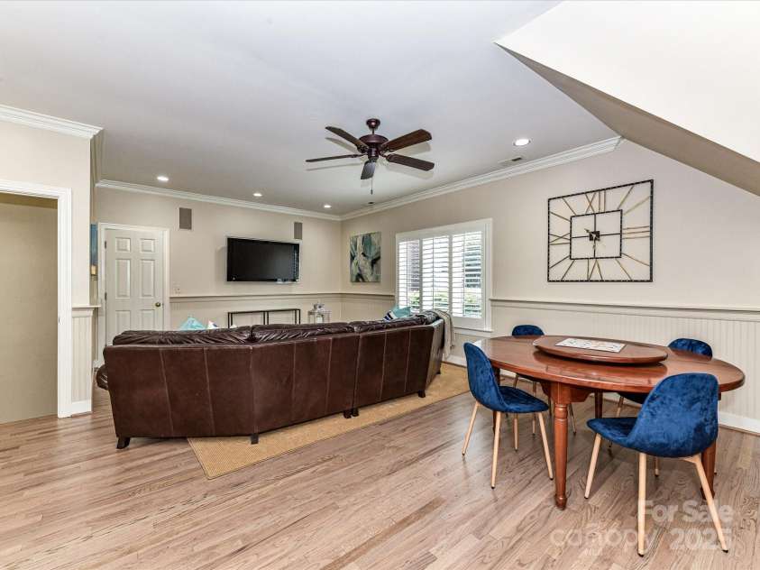 14650 Trading Path Way, Charlotte, NC 28277.  MLS# CAR4249159, YatesRealty ID 26743. Gathering areas abound - media/billiard area