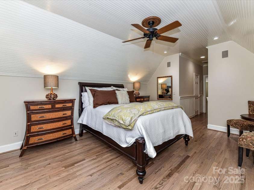 14650 Trading Path Way, Charlotte, NC 28277.  MLS# CAR4249159, YatesRealty ID 26743. Secondary bedroom suite with beadboard ceiling and loads of storage areas