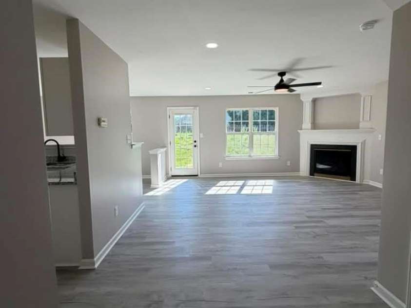 8207 Belmont Stables Drive, Charlotte, NC 28216.  MLS# CAR4384912, YatesRealty ID 26743. 