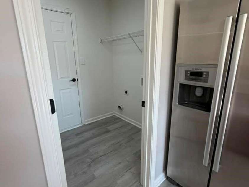 8207 Belmont Stables Drive, Charlotte, NC 28216.  MLS# CAR4384912, YatesRealty ID 26743. 