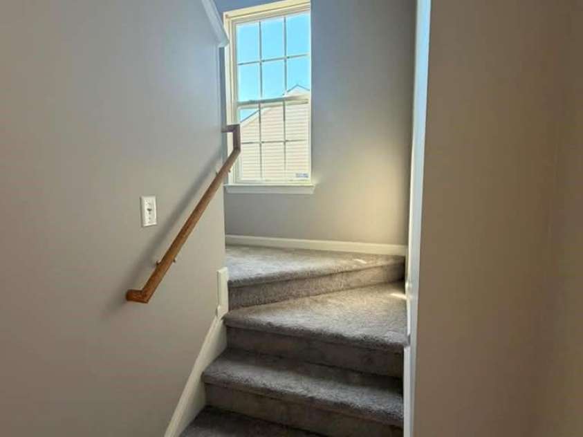 8207 Belmont Stables Drive, Charlotte, NC 28216.  MLS# CAR4384912, YatesRealty ID 26743. 