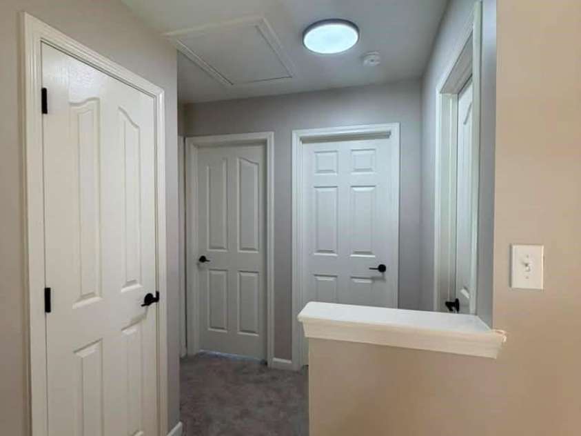 8207 Belmont Stables Drive, Charlotte, NC 28216.  MLS# CAR4384912, YatesRealty ID 26743. Hall