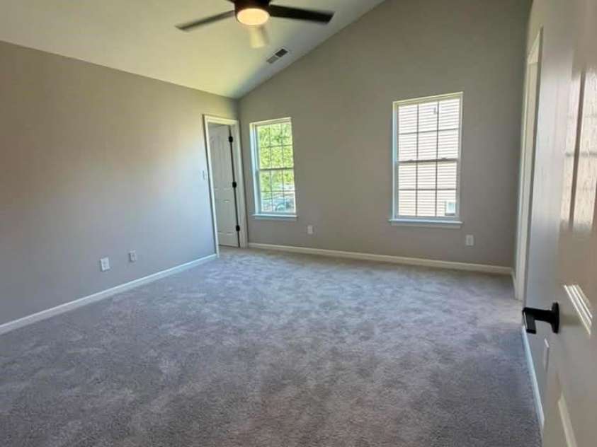 8207 Belmont Stables Drive, Charlotte, NC 28216.  MLS# CAR4384912, YatesRealty ID 26743. Primary
