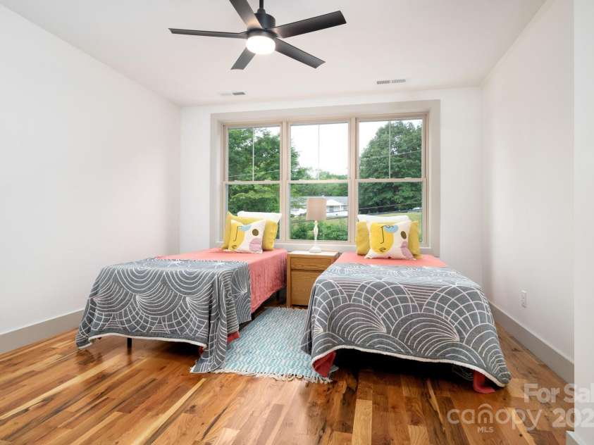 11 Middlebrook Road, Asheville, NC 28805.  MLS# CAR4259341, YatesRealty ID 26744. Bedroom Gets Great Natural Light