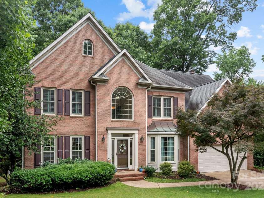 17433 Glassfield Drive, Huntersville, NC 28078.  MLS# CAR4269285, YatesRealty ID 26745. 