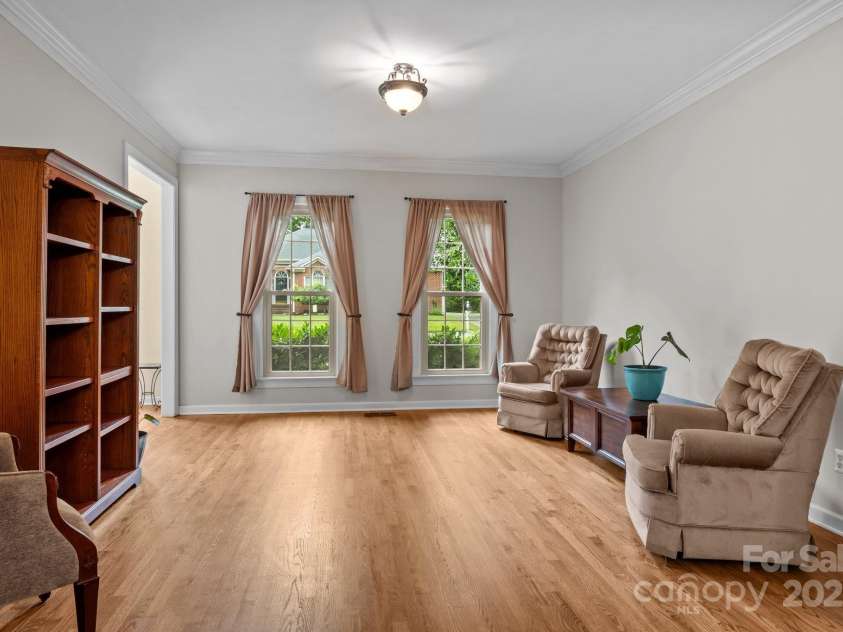 17433 Glassfield Drive, Huntersville, NC 28078.  MLS# CAR4269285, YatesRealty ID 26745. 