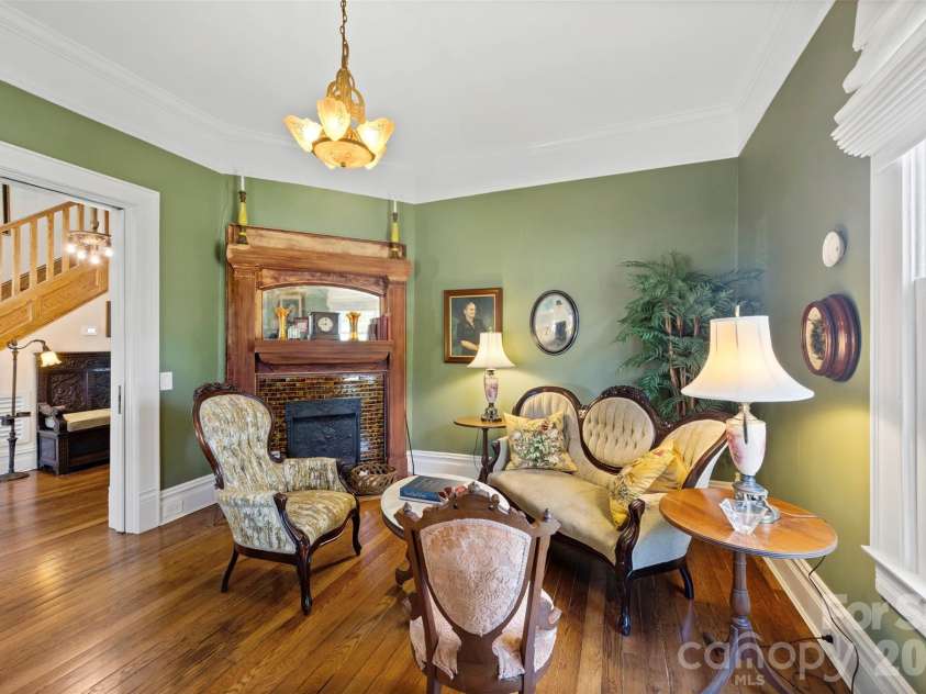 207 Academy Street, Cherryville, NC 28021.  MLS# CAR4369854, YatesRealty ID 26745. 