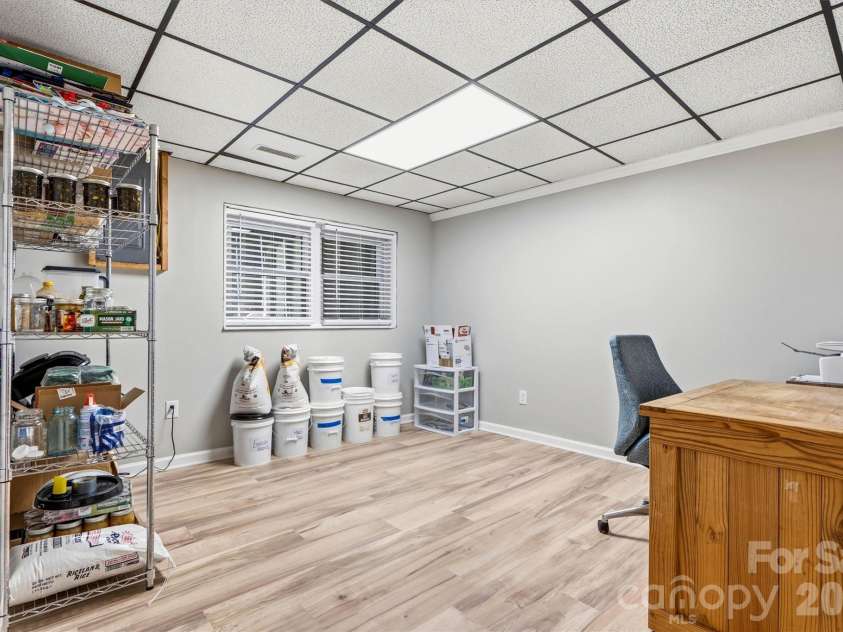 226 28th Avenue Place, Hickory, NC 28601.  MLS# CAR4386379, YatesRealty ID 26747. Basement Bedroom/Window View