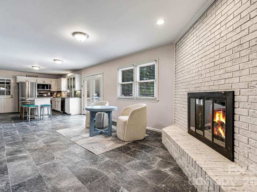 226 28th Avenue Place, Hickory, NC 28601.  MLS# CAR4386379, YatesRealty ID 26747. Open Concept Living/Fireplace View