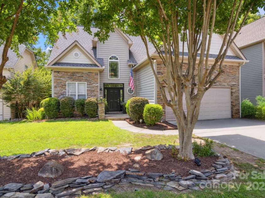 4121 Cedar Point Avenue, Stallings, NC 28104.  MLS# CAR4265176, YatesRealty ID 26747. 