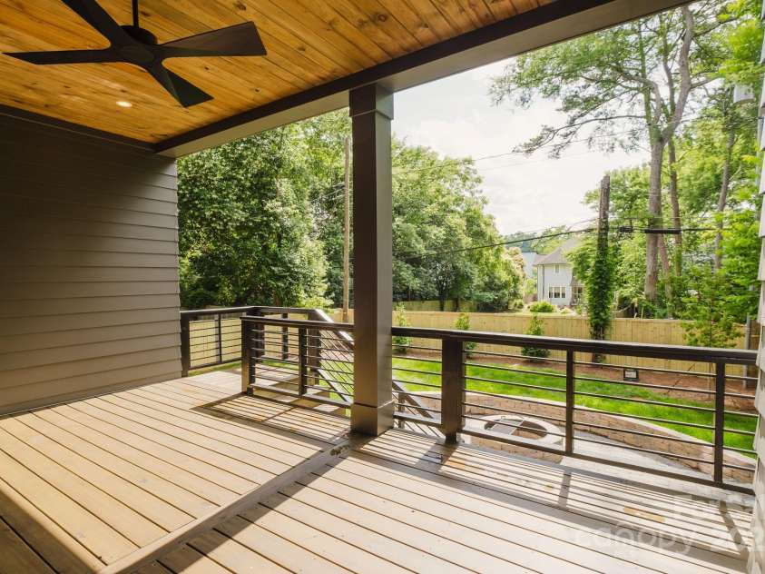 1625 Club Road, Charlotte, NC 28205.  MLS# CAR4260776, YatesRealty ID 26748. 