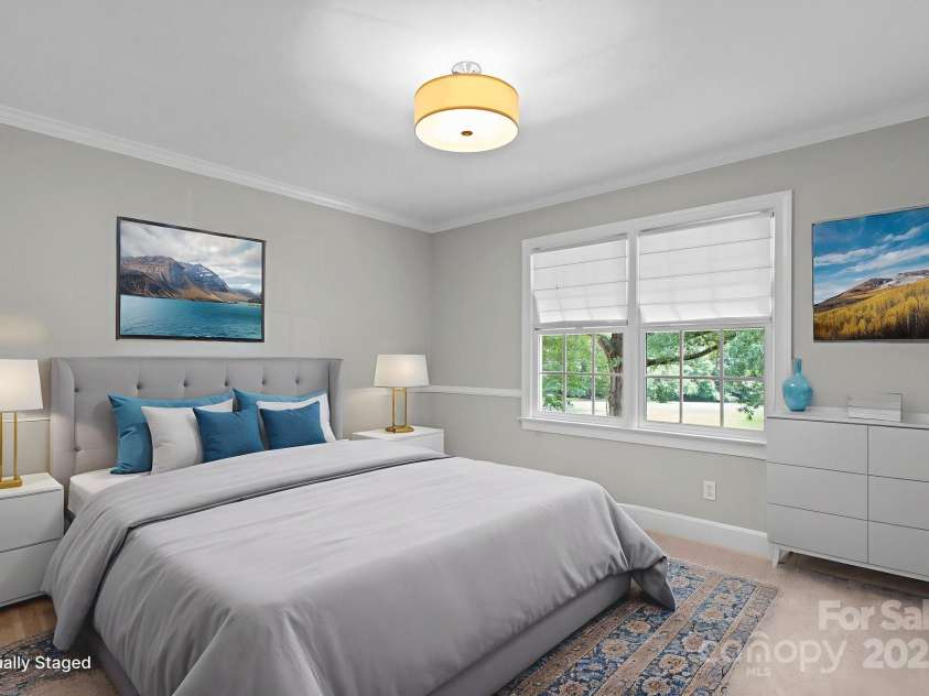 315 Red Barn Trail, Matthews, NC 28104.  MLS# CAR4267692, YatesRealty ID 26749. 2nd Bedroom upstairs