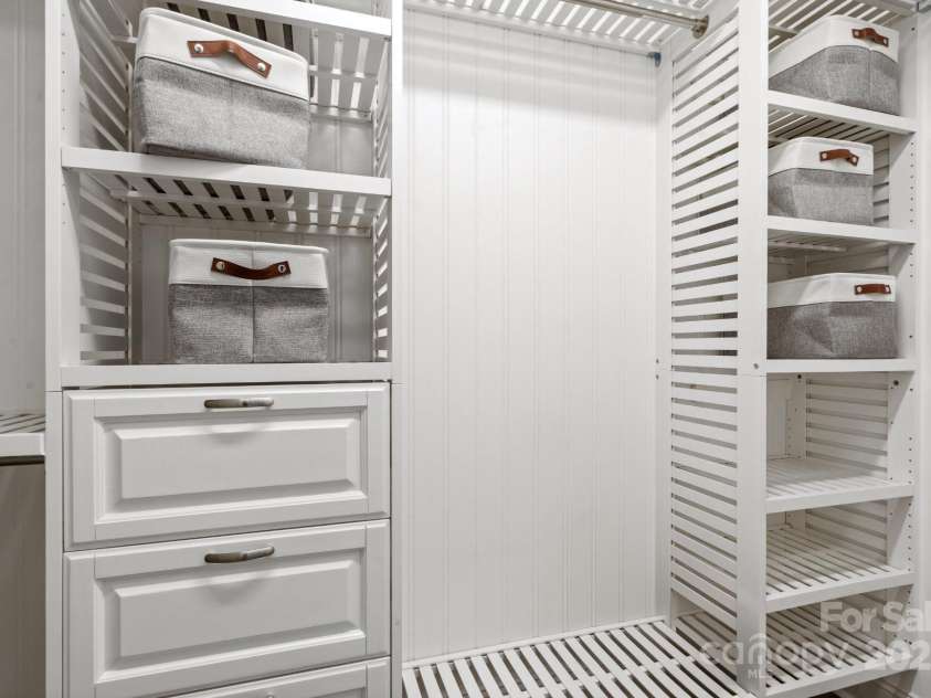 315 Red Barn Trail, Matthews, NC 28104.  MLS# CAR4267692, YatesRealty ID 26749. Second Walk in Closet through Primary Bathroom with builtins