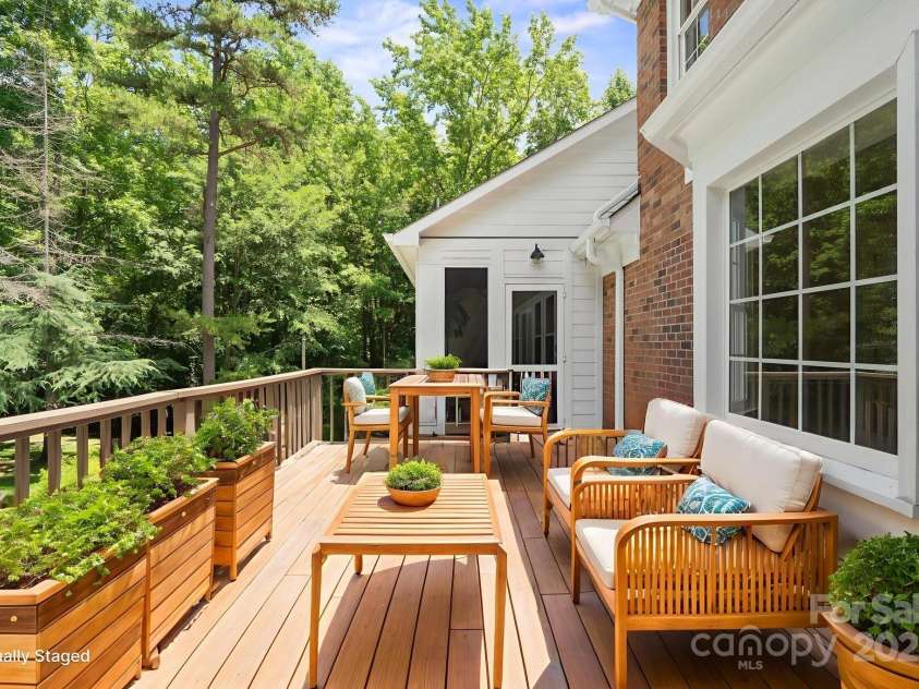 315 Red Barn Trail, Matthews, NC 28104.  MLS# CAR4267692, YatesRealty ID 26749. Virtually staged deck