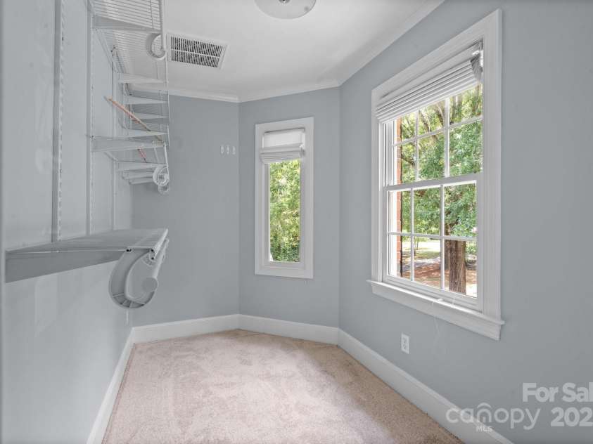 315 Red Barn Trail, Matthews, NC 28104.  MLS# CAR4267692, YatesRealty ID 26749. Walk in closet in Primary BR