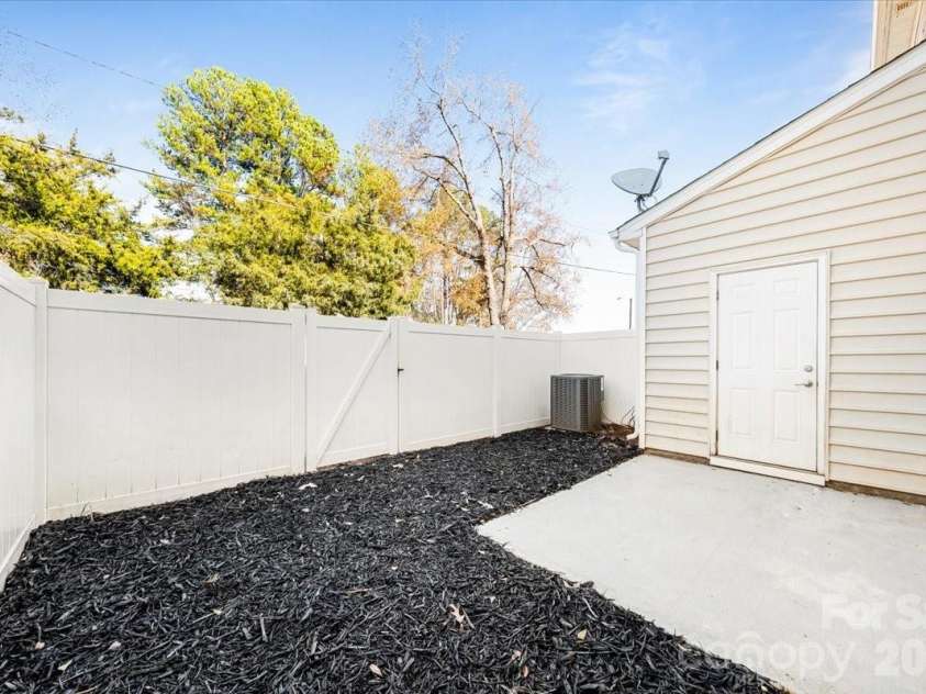 108 Prairie View Court, Belmont, NC 28012.  MLS# CAR4384112, YatesRealty ID 2675. Backyard