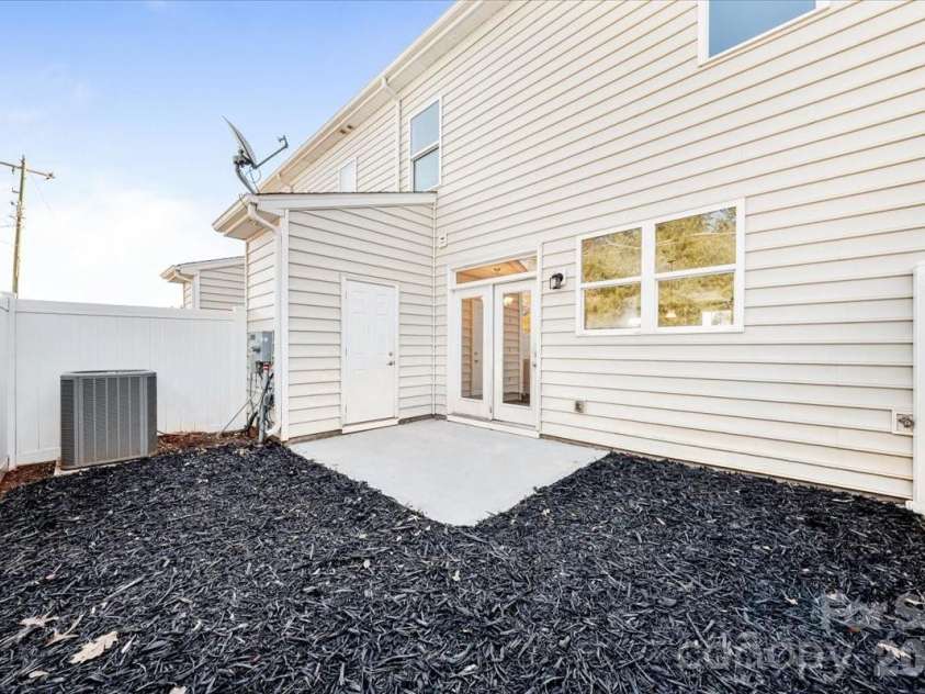 108 Prairie View Court, Belmont, NC 28012.  MLS# CAR4384112, YatesRealty ID 2675. Backyard