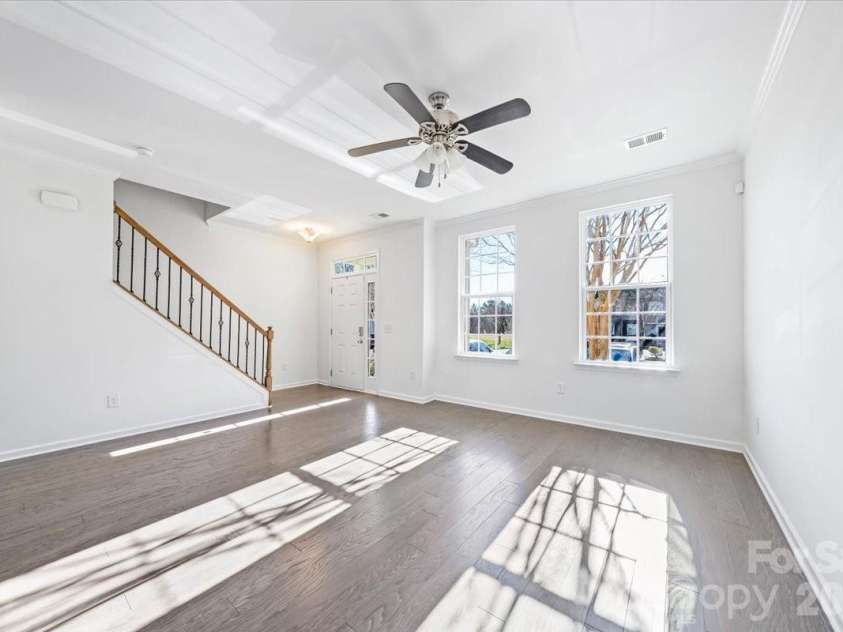 108 Prairie View Court, Belmont, NC 28012.  MLS# CAR4384112, YatesRealty ID 2675. Living Room