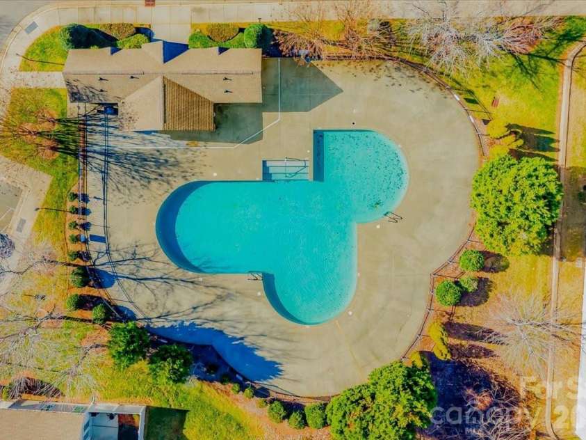 108 Prairie View Court, Belmont, NC 28012.  MLS# CAR4384112, YatesRealty ID 2675. Neighborhood Pool