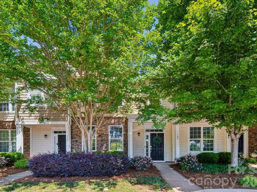 108 Prairie View Court, Belmont, NC 28012.  MLS# CAR4384112, YatesRealty ID 2675. Welcome Home!
