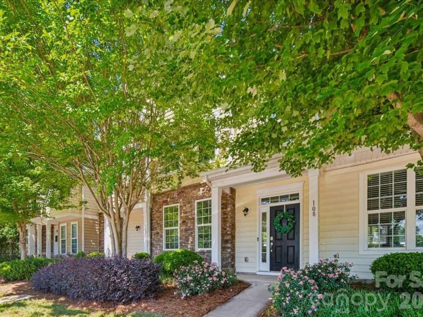 108 Prairie View Court, Belmont, NC 28012.  MLS# CAR4384112, YatesRealty ID 2675. Welcome Home!