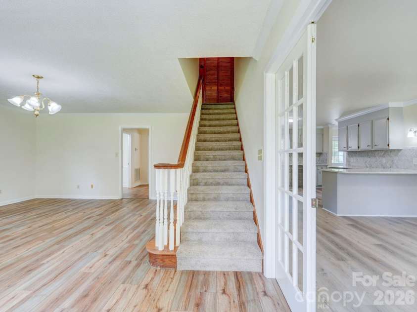 1707 David Drive, Shelby, NC 28150.  MLS# CAR4379907, YatesRealty ID 26750. Entry