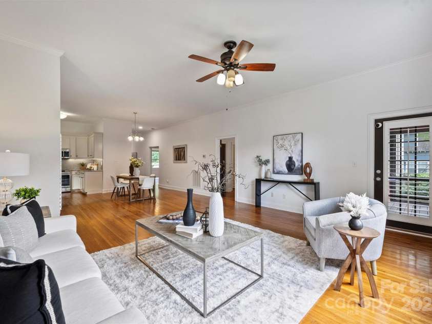 3519 Card Street, Charlotte, NC 28205.  MLS# CAR4271115, YatesRealty ID 26750. 