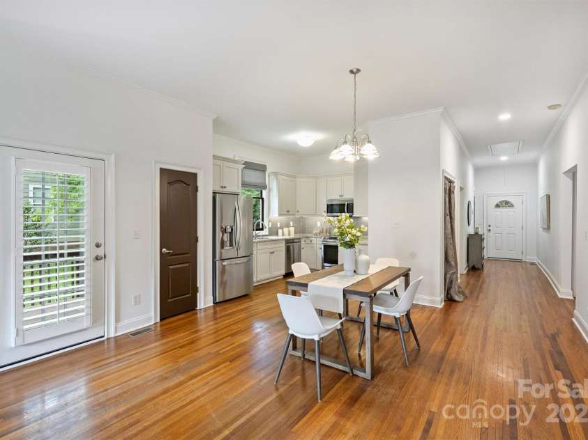 3519 Card Street, Charlotte, NC 28205.  MLS# CAR4271115, YatesRealty ID 26750. 