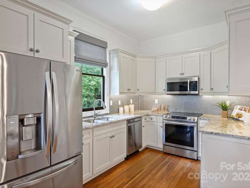 3519 Card Street, Charlotte, NC 28205.  MLS# CAR4271115, YatesRealty ID 26750. 