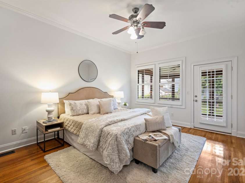 3519 Card Street, Charlotte, NC 28205.  MLS# CAR4271115, YatesRealty ID 26750. 