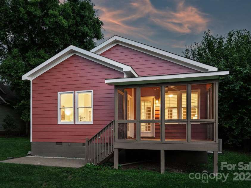 3519 Card Street, Charlotte, NC 28205.  MLS# CAR4271115, YatesRealty ID 26750. 