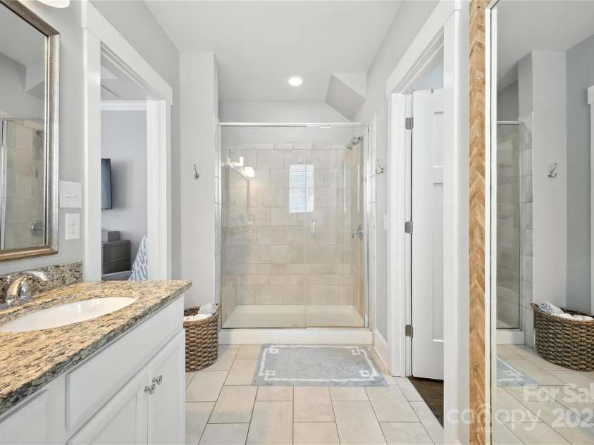 956 Herrons Ferry Road, Rock Hill, SC 29730.  MLS# CAR4272850, YatesRealty ID 26751. Main level primary bathroom