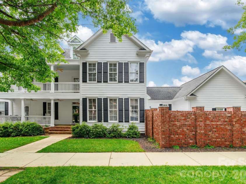 904 Tuckerton Drive, Fort Mill, SC 29708.  MLS# CAR4384697, YatesRealty ID 26753. 