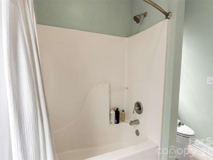 904 Tuckerton Drive, Fort Mill, SC 29708.  MLS# CAR4384697, YatesRealty ID 26753. 